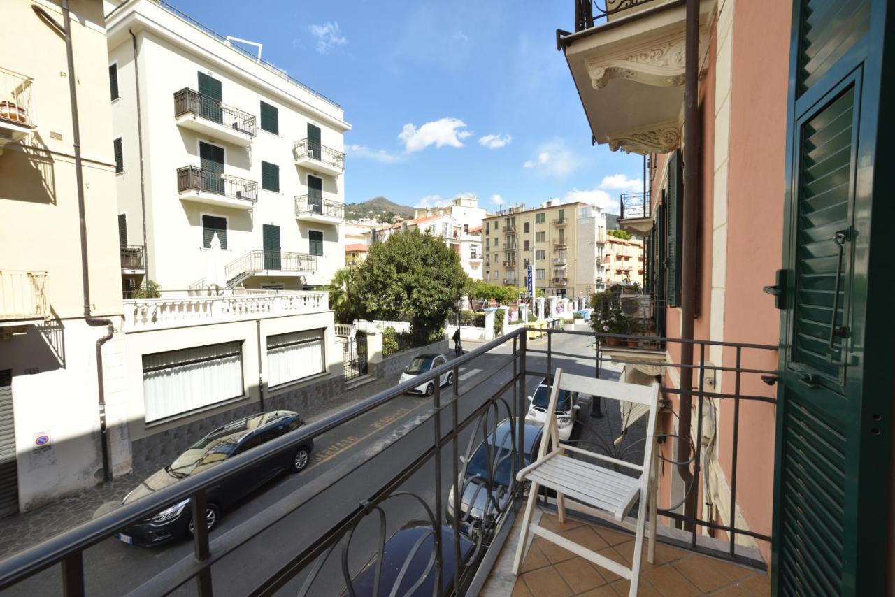 Appartamento Di Nonna Maria Alassio Buitenkant foto